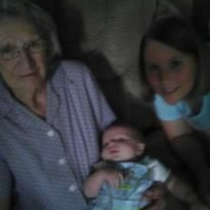 Meet your Posher, Eva